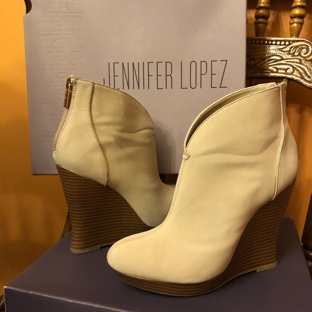Jennifer Lopez wedge heeled boots